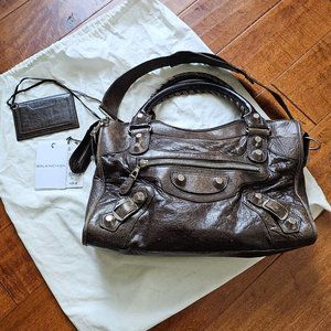 Balenciaga Neo Cagole City tote bag in crinkled lambskin
